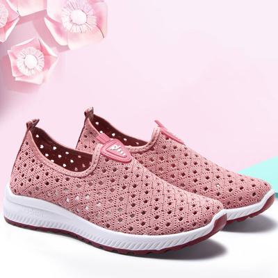 Mesh Shoes Women Summer Old Beijing Cloth Shoes Women's Shoes Breathable Hollow Mesh Casual Sneakers Women Middle-aged Mom Shoes