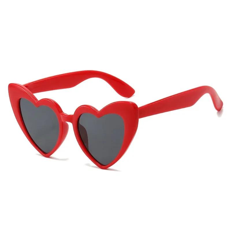 Women Cat-Eye Female Sun Glasses Classic Style Love Black White Eye Wear Heart Shaped Sunglasses Men Shade UV400 Protection Premium Designer