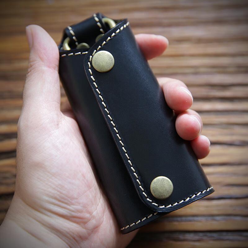 Retro Vegetable Tanned Leather Key Holder