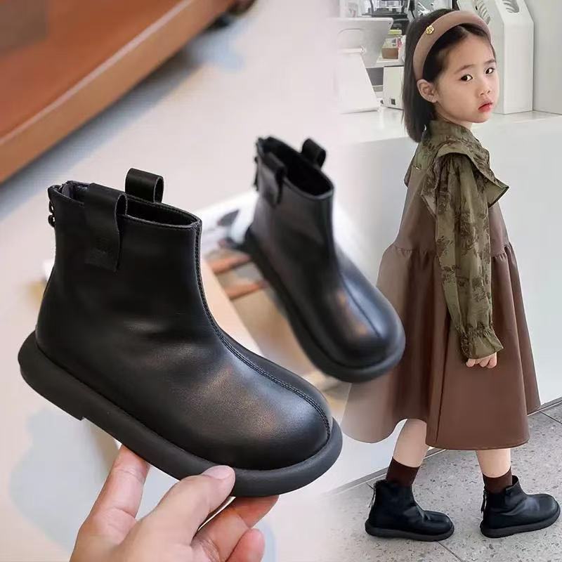 Girls Boots Children's Short Boots Two Cotton Fleece Shoes Winter Baby Girl Leather Boots Girls Martin Boots Classmate Black
