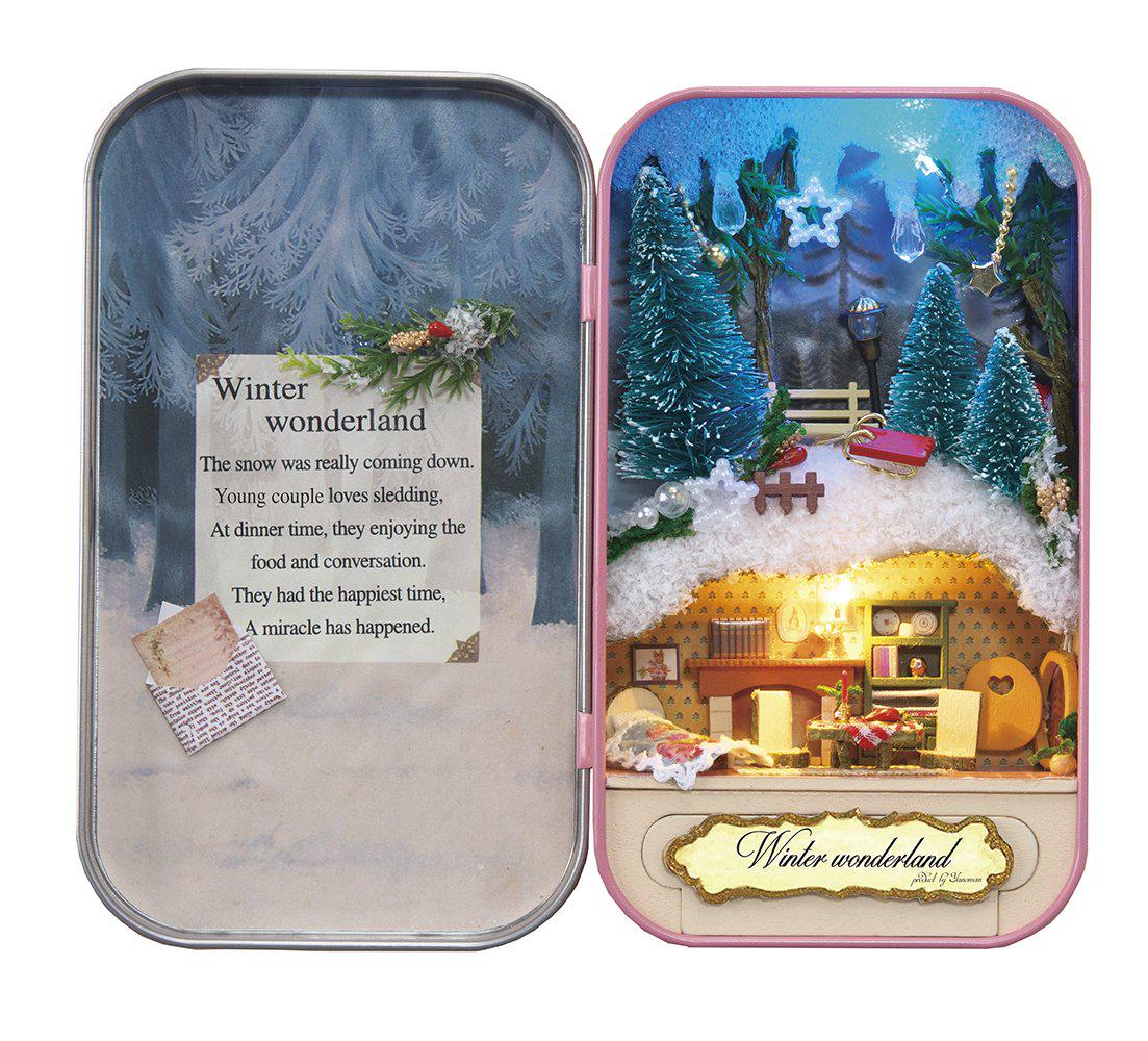 

Miniatures Winter Sparkle