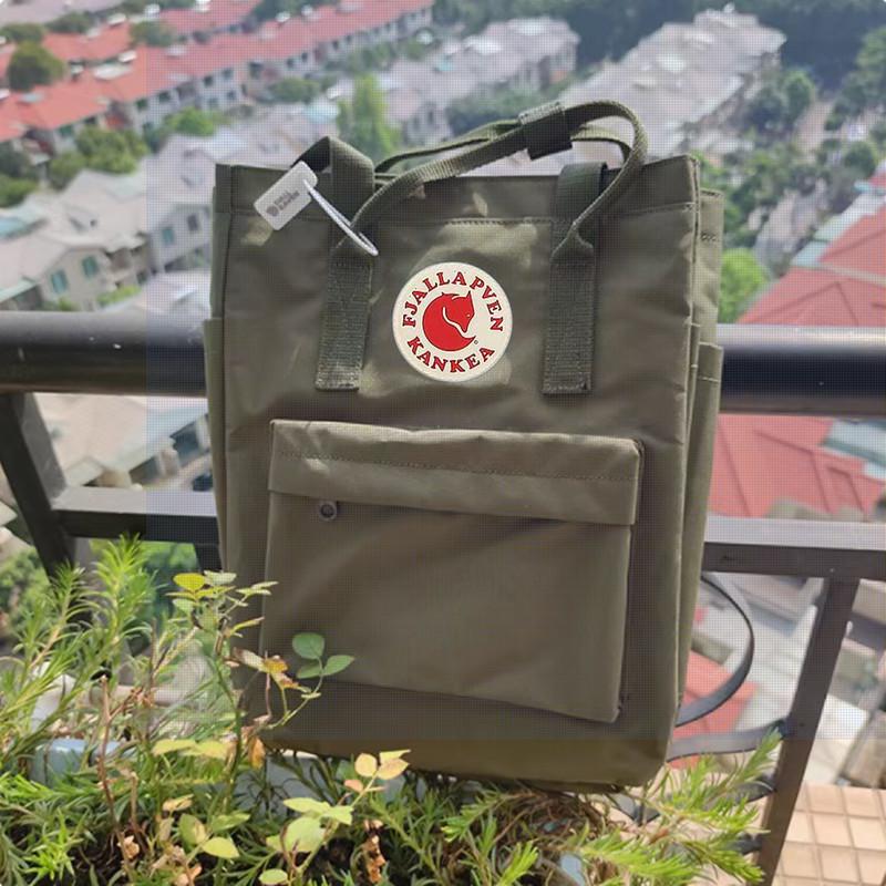 Outdoor Arctic Three-Way Backpack: Crossbody, Handbag & Bucket Bag with Fox Design