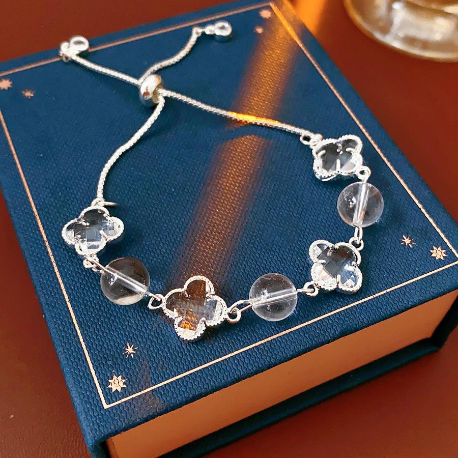 European and American diamond-encrusted flower hollow bracelet light luxury bracelet exquisite jewelry