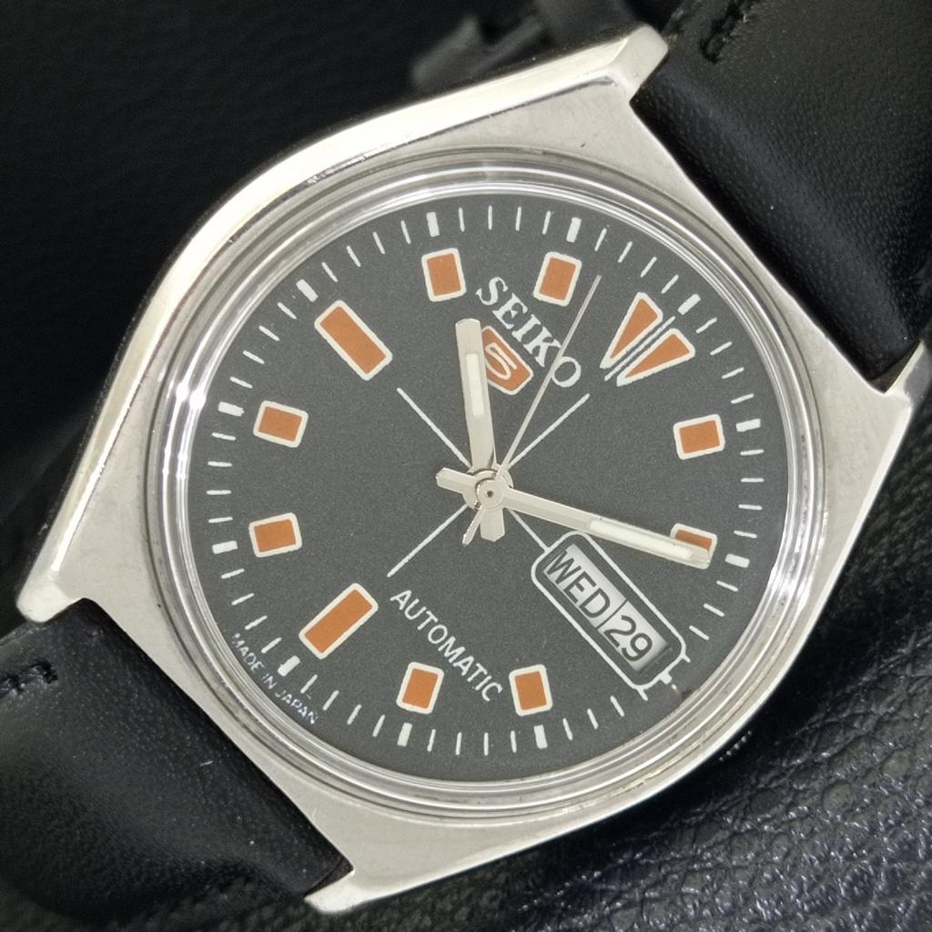 JAPAN 6319A VINTAGE SEIKO 5 AUTOMATIC MENS BLACK COLOR DIAL WATCH A702708-1 R210-a702708