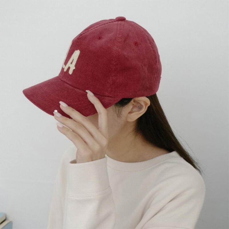 Women s Classic FW Embroidered Men s Golden Hat C8660_Brown