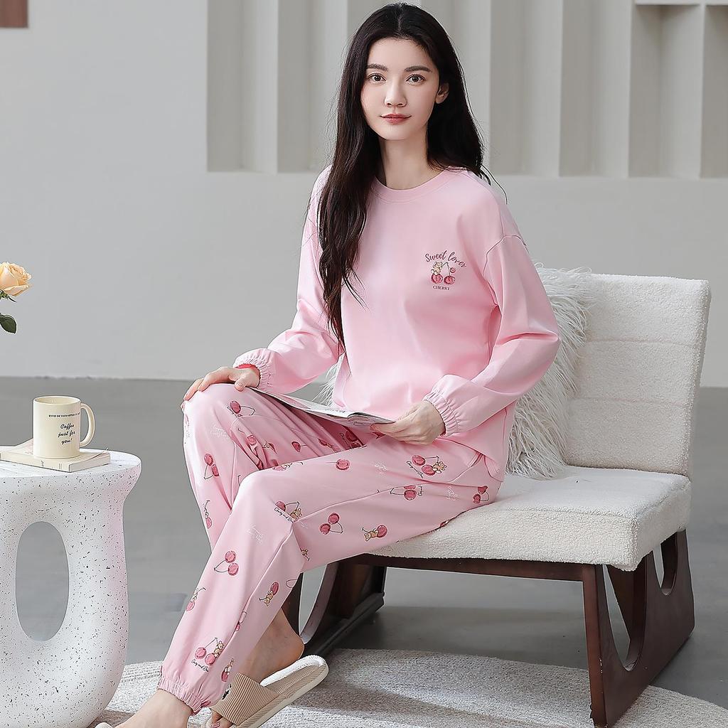 100% Cotton Women's Pajama Set – Breathable, Sweat-Absorbent, Long Sleeve Crew Neck for Indoor & Outdoor Wear (Autumn/Winter)