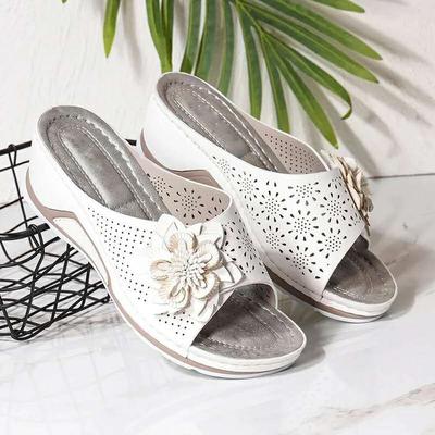 Women's Shoes Summer Large Size Wedge Heel Casual Flower Outer Slippers Women's Slippers