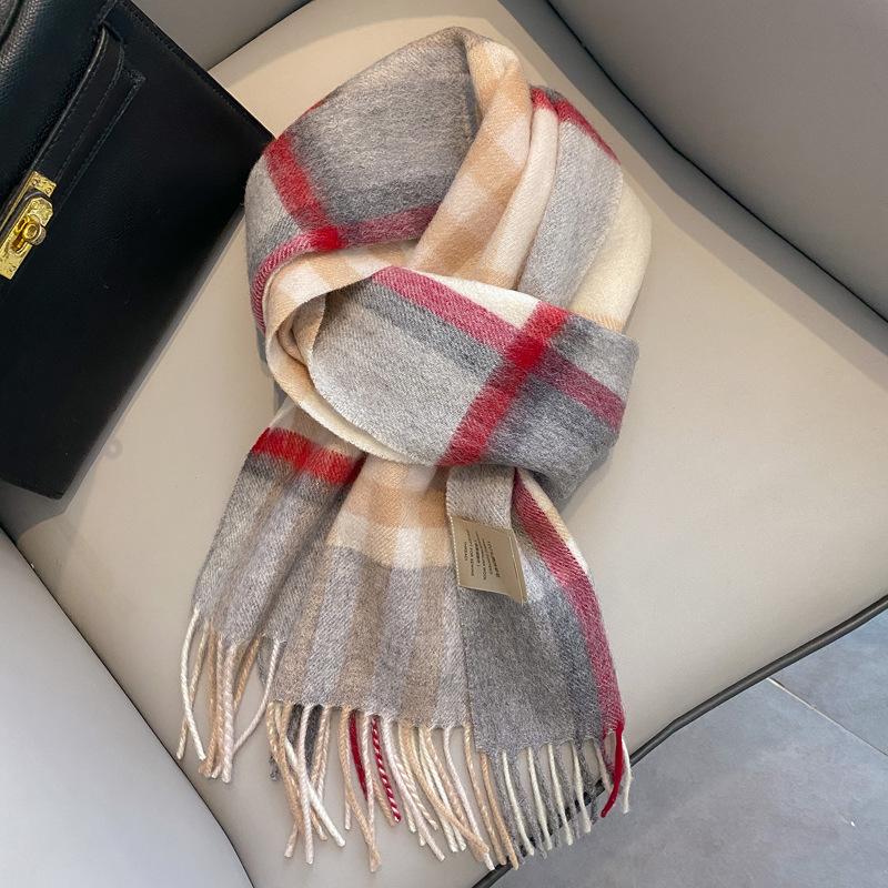 New pure wool plaid scarf British men and women couples winter warm double-sided fringed high-end scarf