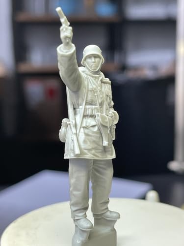 Alpine Miniatures 1/35 WWII German Waffen-SS Panzergrenadier Firing a Flare Pistol Resin Kit AM35324 (Person)
