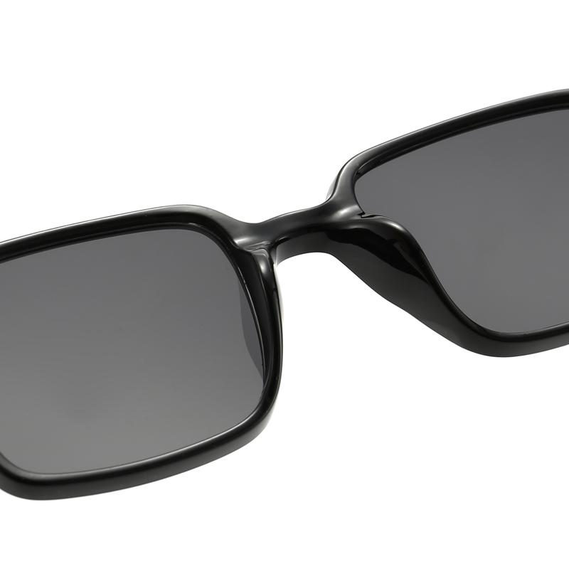 European And American Fashion New Men And Women Sunglasses Small Frame Ladies Sun Glasses Square UV Protection Eyewear
