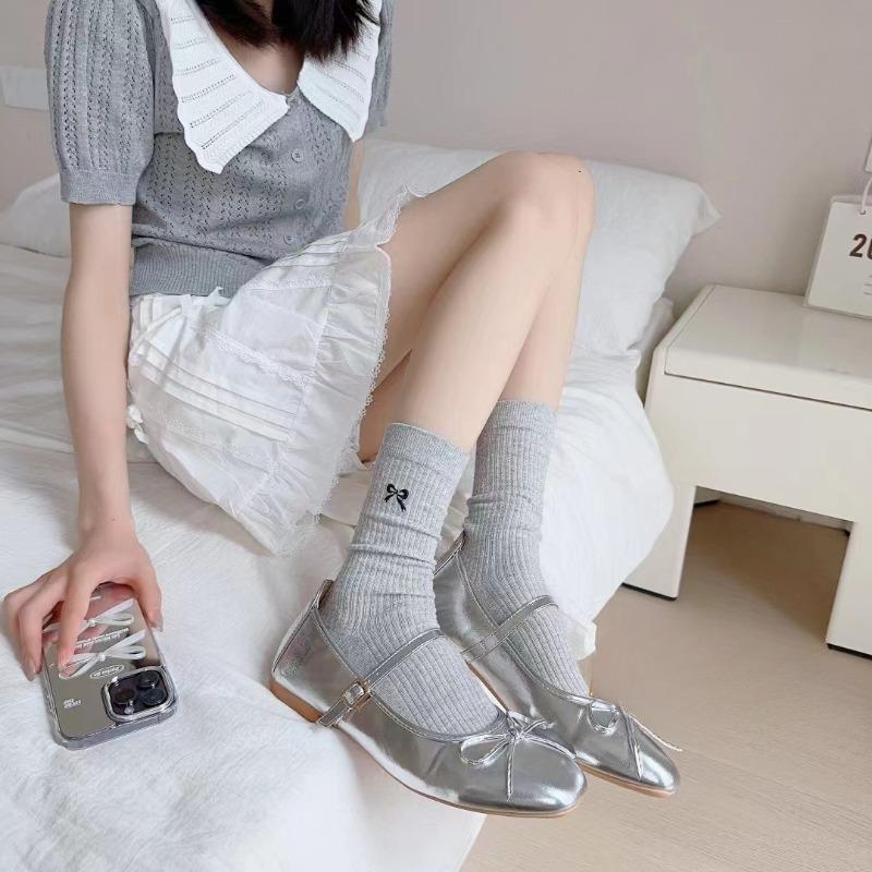 Cute and Versatile Postpartum Socks for Spring, Autumn and Winter, Sweat-absorbing Socks, Women's Mid-calf Socks