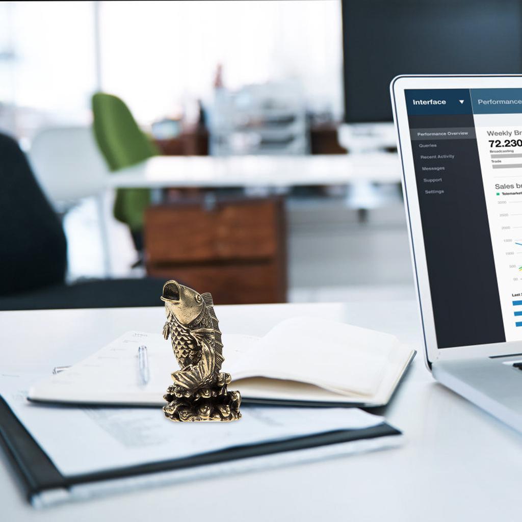 Brass Craft Carp Figurine Animal Figurine Small Animal Decoration Golden Golden Brass Carp Statues