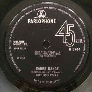 

7inch Record LOVE SCULPTURE - Sabre Dance R5744 Parlophone 1968 UK Rock Used