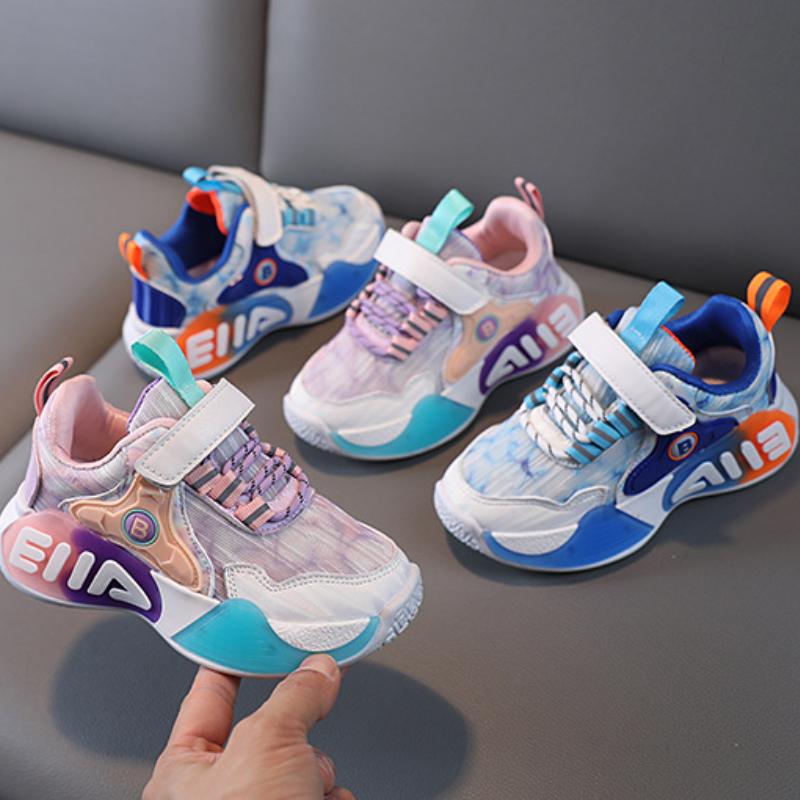 Scarpe da ginnastica a LED per bambini Scarpe alla moda illuminate per ragazzi Scarpe luminose antiscivolo per ragazze Scarpe sportive per bambini con suola morbida Scarpe casual