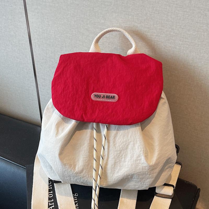A Large-capacity Laid-back Color-blocking Tote Bag