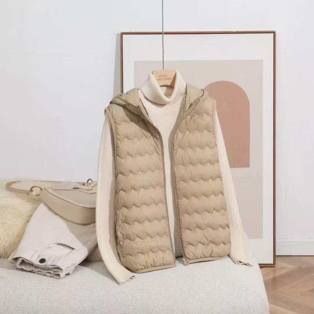 

Women s 2025 Wavy Pattern Lightweight Hooded Down Vest 3XL верблюд