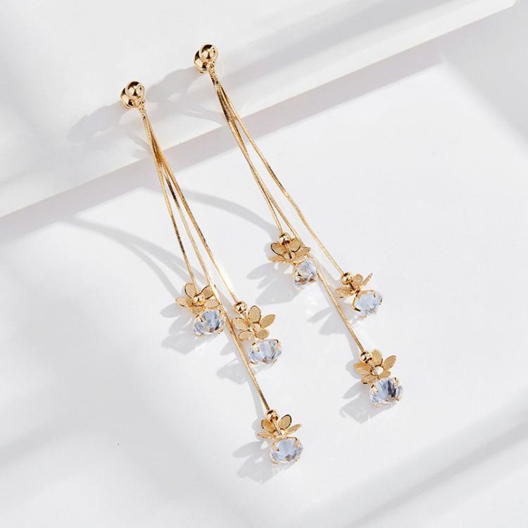Koreanischer Stil 925 Silber Schmetterling & Quaste Ohrringe mit Zirkonia, Strass und Perlen Akzenten für Herbst/Winter.