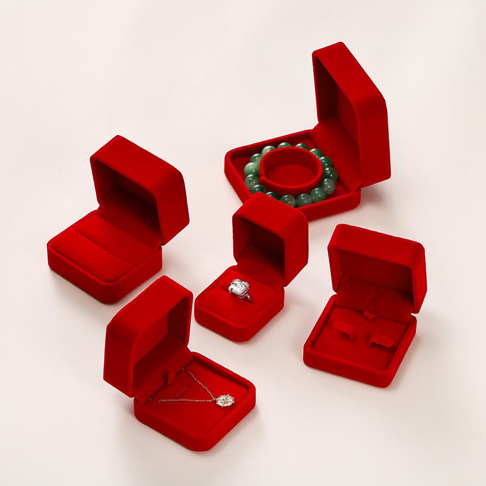 Rounded Flannel Jewelry Box for Rings, Earrings, Pendants, Bracelets, Bangles, and DIY Packaging.