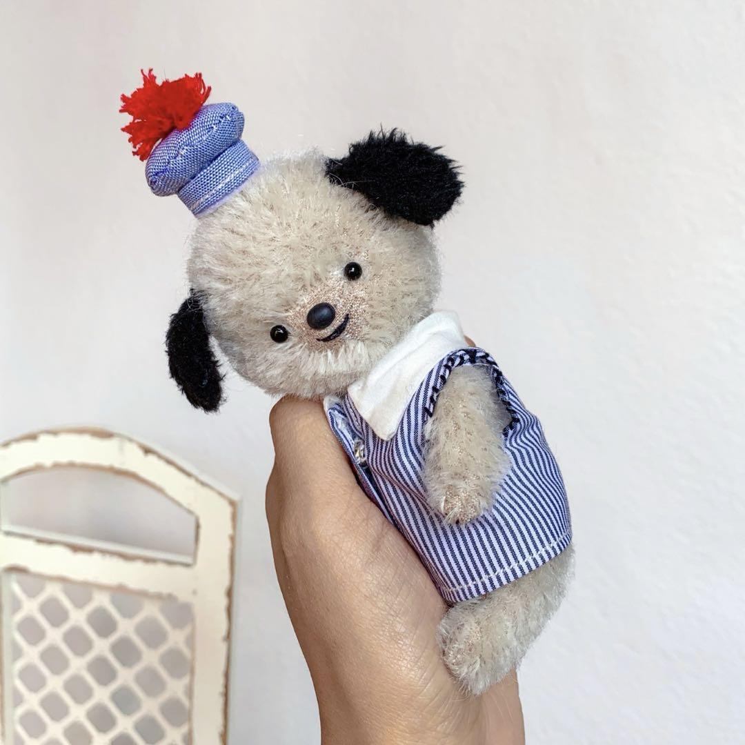 

[USED] Handmade stuffed animal by an overseas artist, teddy bear, dog, mischievous dog