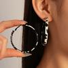 Schwarz Weiß Große Creolen für Damen Trendige Runde Kreis Hängeohrringe Geometrischer Punk Tropfenohr Schmuck 2026 Accessoires