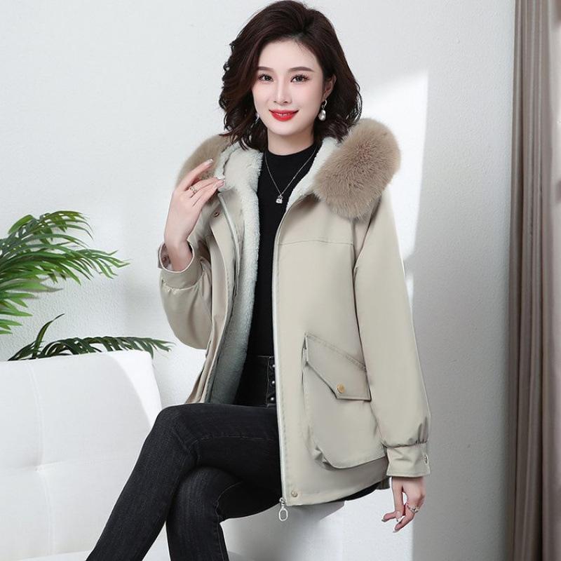 

Pie overcomes the new cotton clothes, the new winter new velvet warm temperament cotton clothes, and the thickened trendy coat. 5XL [recommended 150-80kg] хаки
