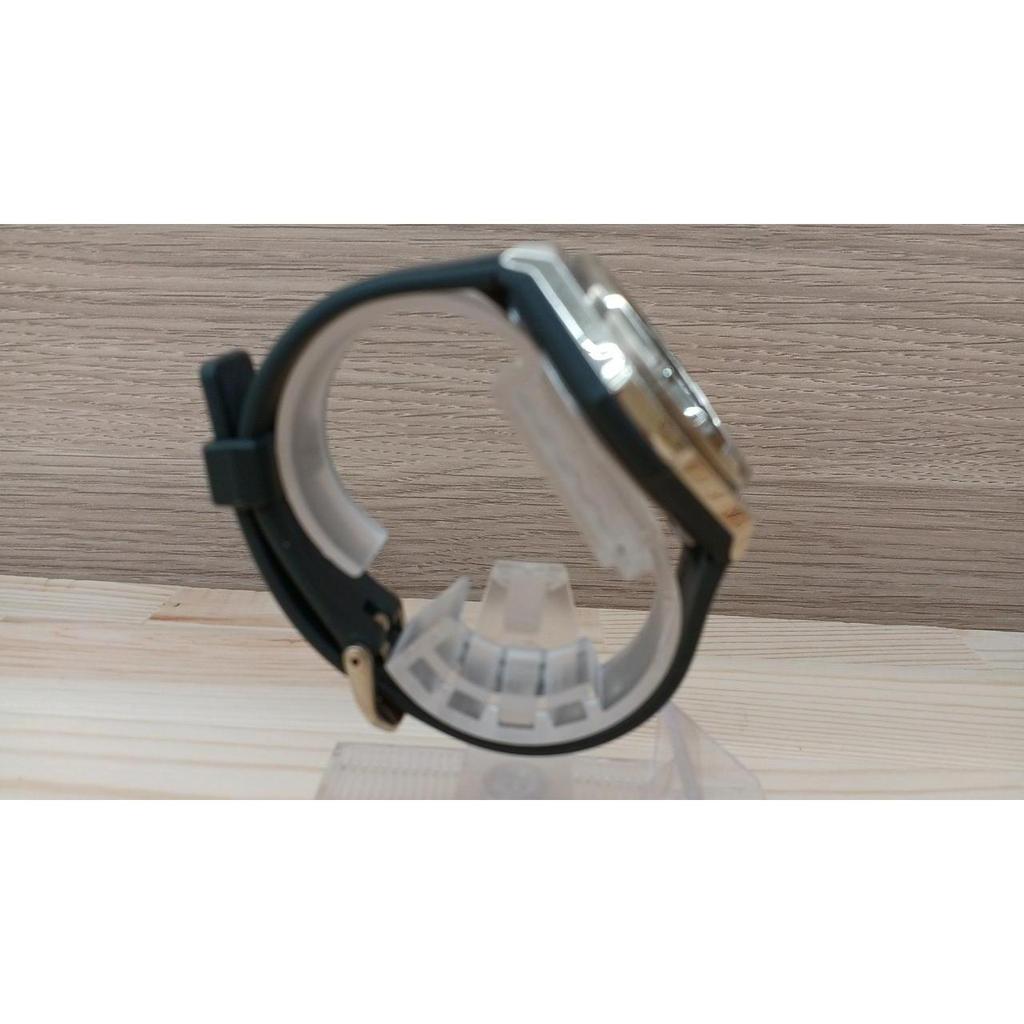 Used CASIO MSG-S500G BABY-G