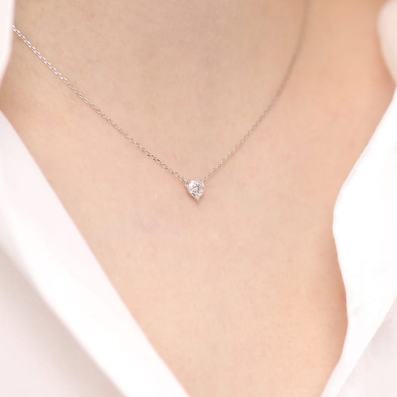 Ozel Silver925 Moissanite Necklace 0.5CT Heart Shape Cut PS116N