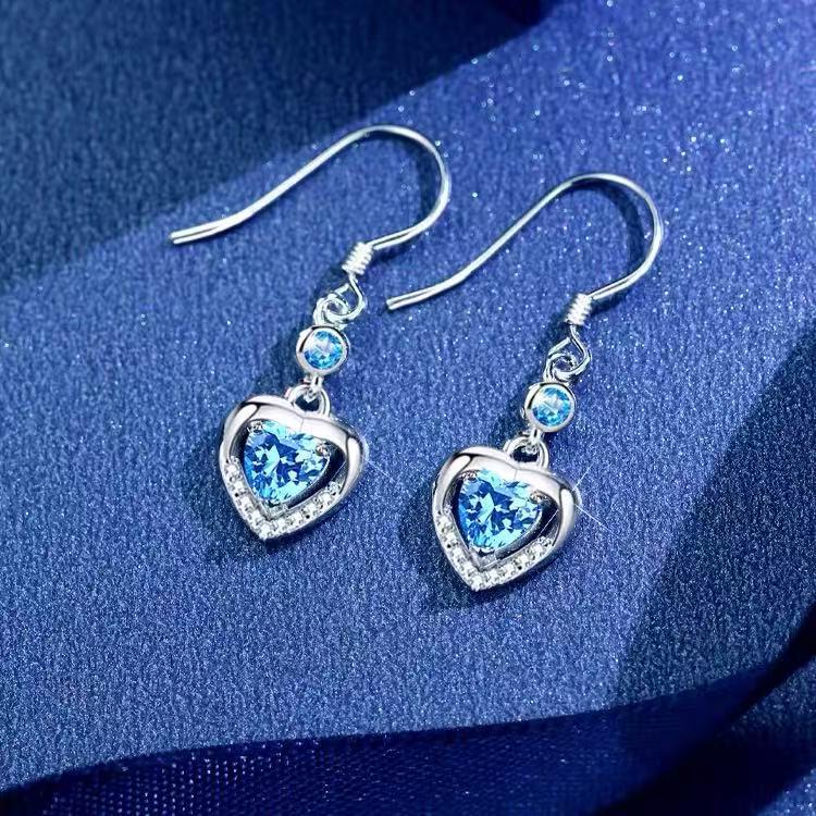 Elegant Heart-Shaped Pure Silver 999 Earrings for Women - Fashionable, High-End, Luxurious Pendant Ornaments