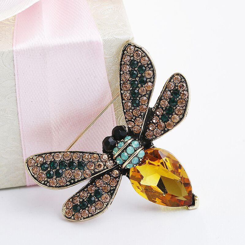 

Персонализированный женский корсаж из сплава пчелы с бриллиантами, модная брошь в виде насекомого в виде животного, винтажные универсальные аксессуары жёлтый