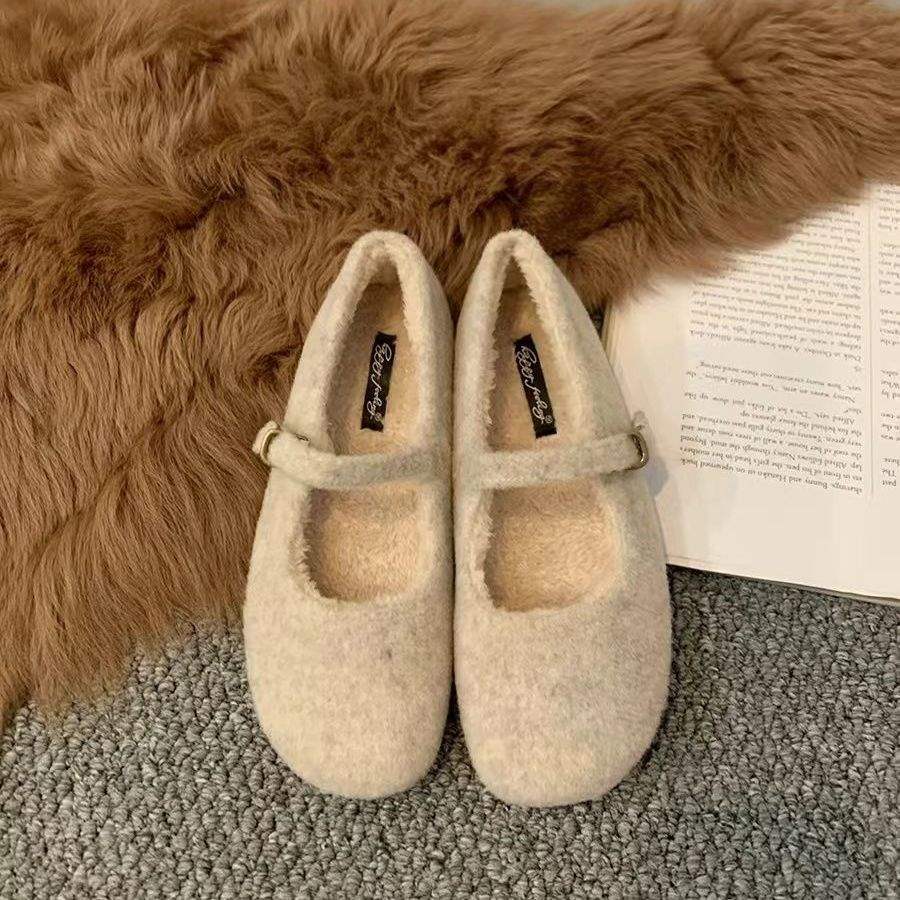 Fairy foreign style fluffy shoes female winter wear French evening temperament women velvet Mary Jane single shoes flat cotton shoes