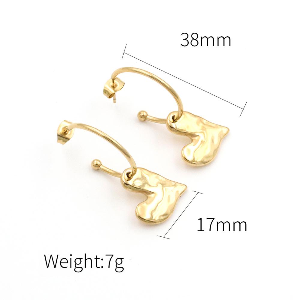 Personalisierte Leichte Luxus Unregelmäßige Pfirsichherz-Ohrringe Damen Nischen-Design Titanstahl Herz-Steckohrringe Ohrschmuck