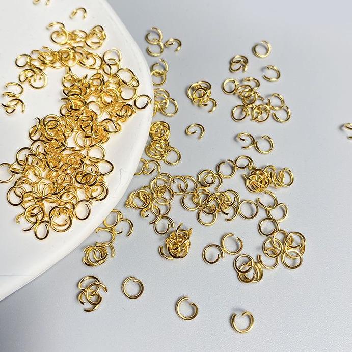 

Набор для самостоятельного изготовления украшений: Изготовление ожерелий и браслетов с застежками-лобстерами, удлинительными цепочками, соединительными кольцами и обжимными бусинами.