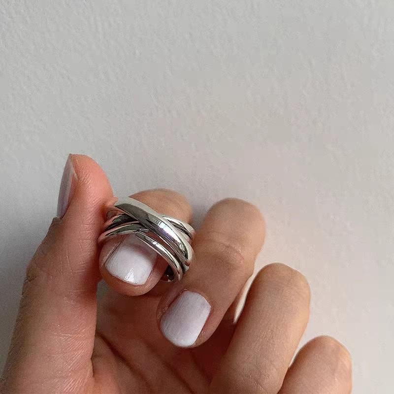 Trendiger Mehrschichtiger Unregelmäßiger Offener Ring aus 925er Silber mit Gewundenem Design
