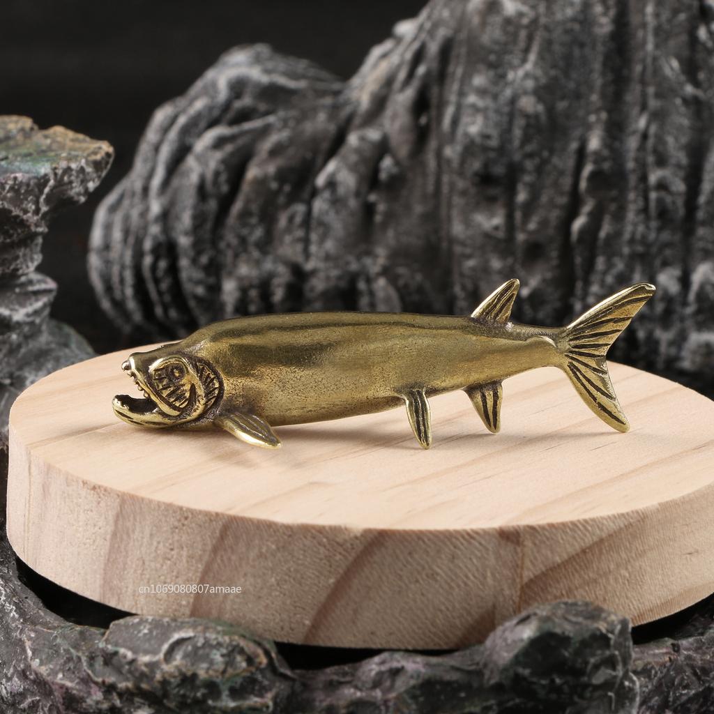 Brass Shark Small Ornament Animal Metal Figurine Tea Pet Desktop Office Desk Decoration Collection of Crafts Home Decor