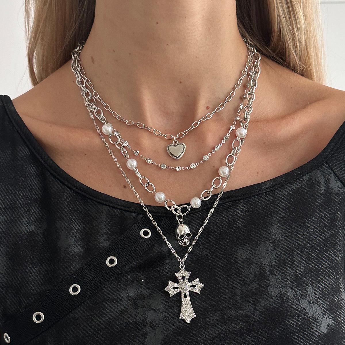 Gothic Diamond Cross Stacked Collarbone Chain, Sweet And Cool Love Skull Pendant Necklace