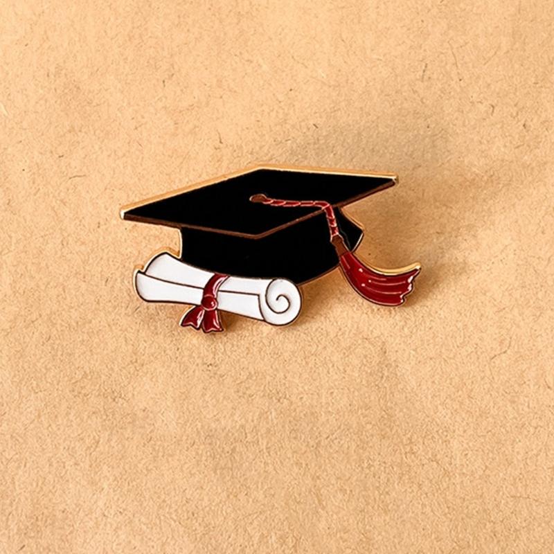 Graduation Hat Enamel Lapel Pin for Student, Graduate Enamel Lapel Pin for Graduation Gown Graduation Hat Decoration