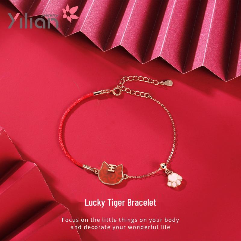 Double-Sided Four-Leaf Clover Heart Necklace: Sterling Silver Clavicle Chain, Women's Summer Korean Fashion, Mori Style Pendant.