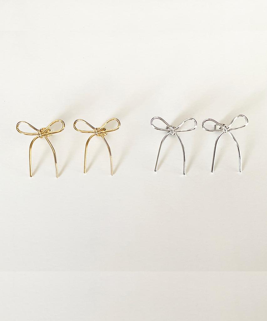 Elyona Bow Ribbon Earrings (Silver)