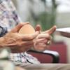 Zufällige Farbe Eier-Quetschspielzeug TPR Dekompressions-Quetscheier Langsam zurückfedernde Spielzeuge für Kinder Erwachsene
