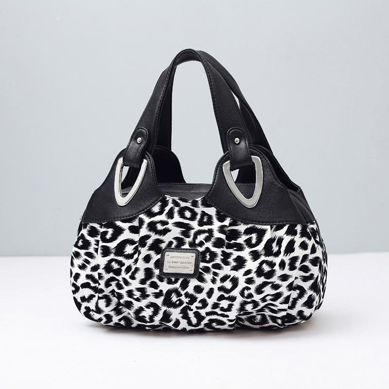 2021 Autumn/Winter Single-Shoulder Women's Printed Handbag