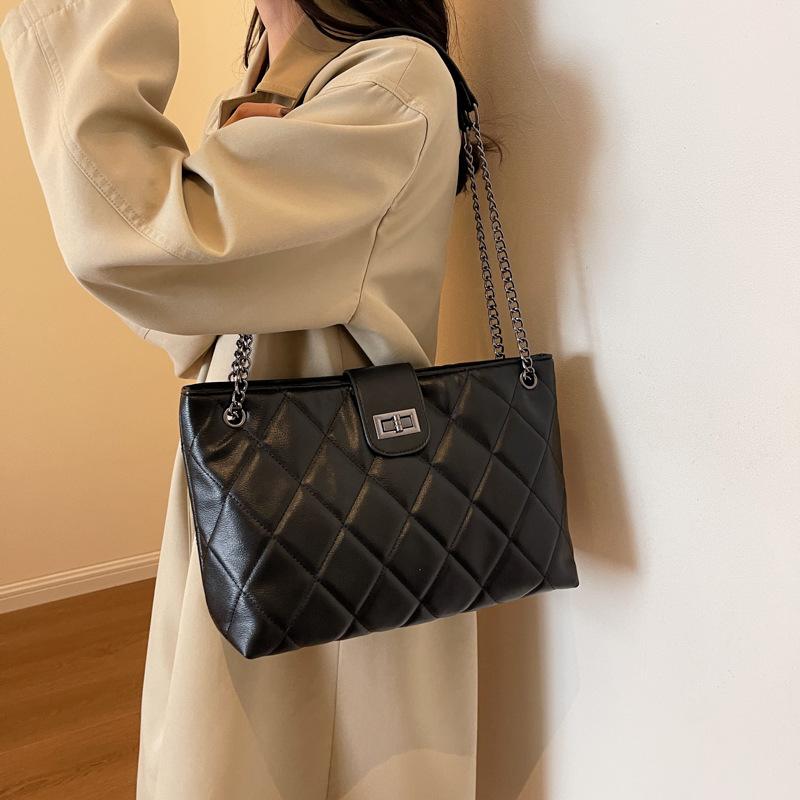 Rhombus Texture Fashion Trend Women's Shoulder Bag New Spring and Summer Commuter Bag Women