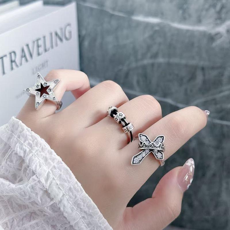 Dark Vintage Vintage Star Cross Open Ring Hip Hop Punk Niche Design Stacked Personality Ring Woman