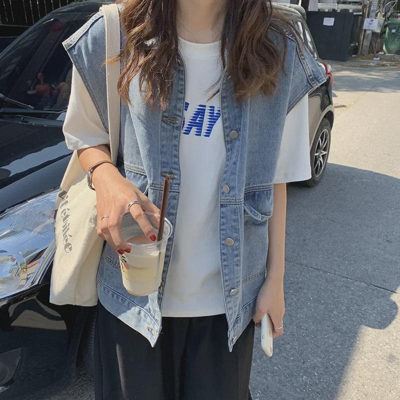 "2020 Autumn Women's Korean Denim Vest - Trendy, Loose, Sleeveless Waistcoat"