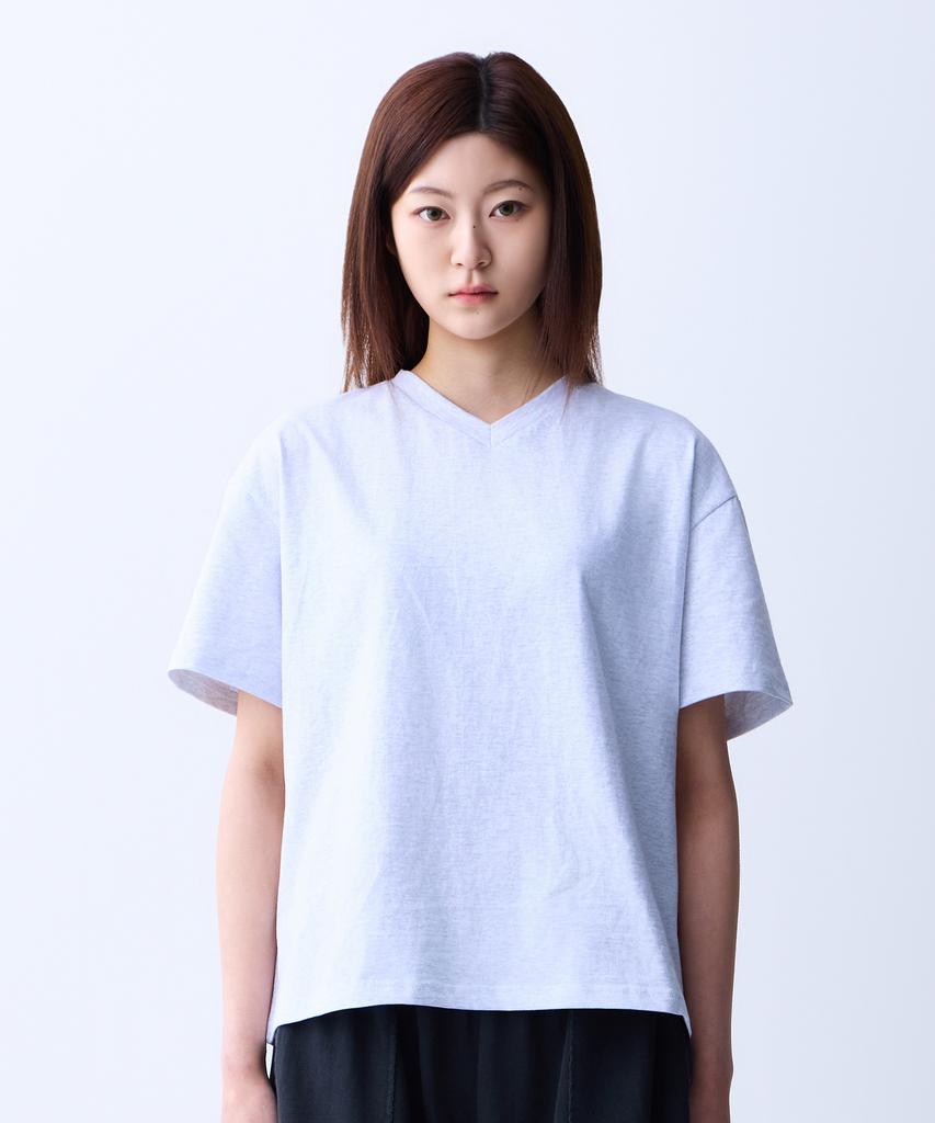 ADERNM Minimal Daily V-Neck T-Shirt White Melange