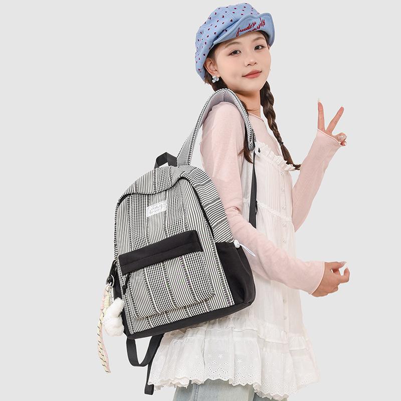 Mochila1011 nueva mochila a cuadros de corazón de niña japonesa ligera de gran capacidad mochila escolar para estudiantes mochila versátil y linda