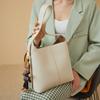 Maßgeschneiderte Version der Beuteltasche einfache Fächerbeutel Schultertasche Herbst und Winter neue trendige Internet-Berühmtheit Mode Achseltasche