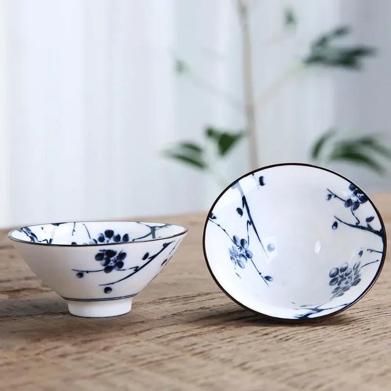 

1 PCS Traditional Blue and White Porcelain Teacup Tea Bowl Anti Scaling Hand-Painted Ceramic Cone Cup Meditation Cups Tea set 200ml