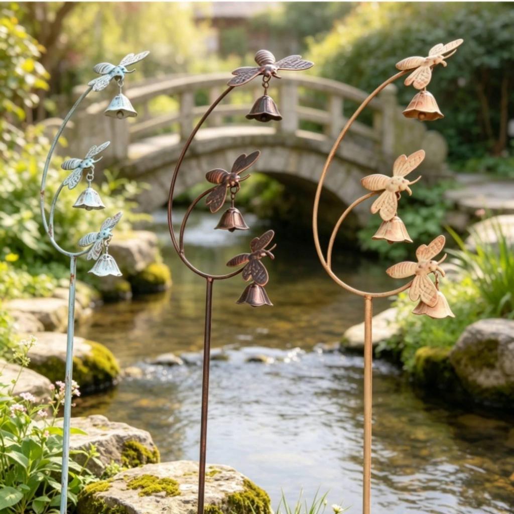 Charming Hummingbird Garden Ornament Metal Bird Decorative Stake for Yard
