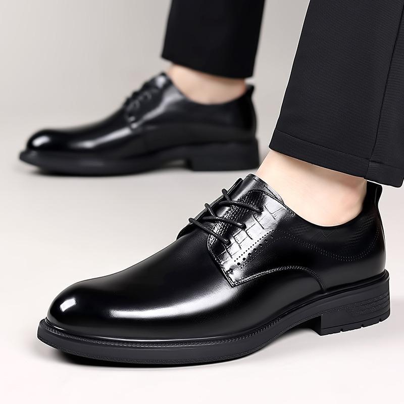 Men's British Style Genuine Leather Oxford Shoes for Formal and Wedding Events