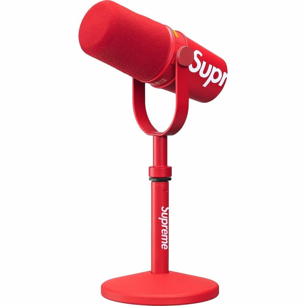 Augstākās kvalitātes Shure MV7+ Mikrofons Sarkans